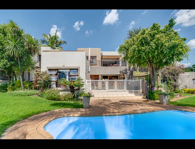 6 BEDROOM HOUSE FOR SALE IN ROBIN HILLS